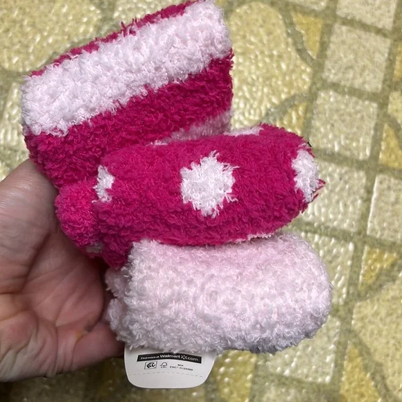 New three pack, secret, treasures, cozy, crew socks - Picture 10 of 10